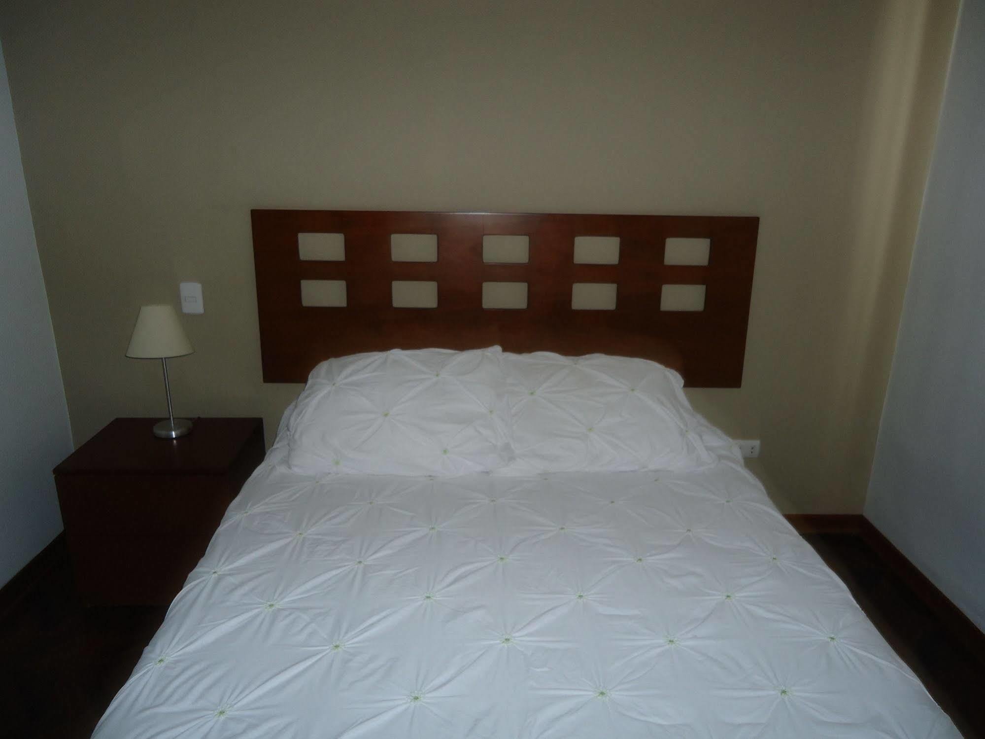 Bed & Breakfast - La Casa De Ceci Lima Exteriér fotografie