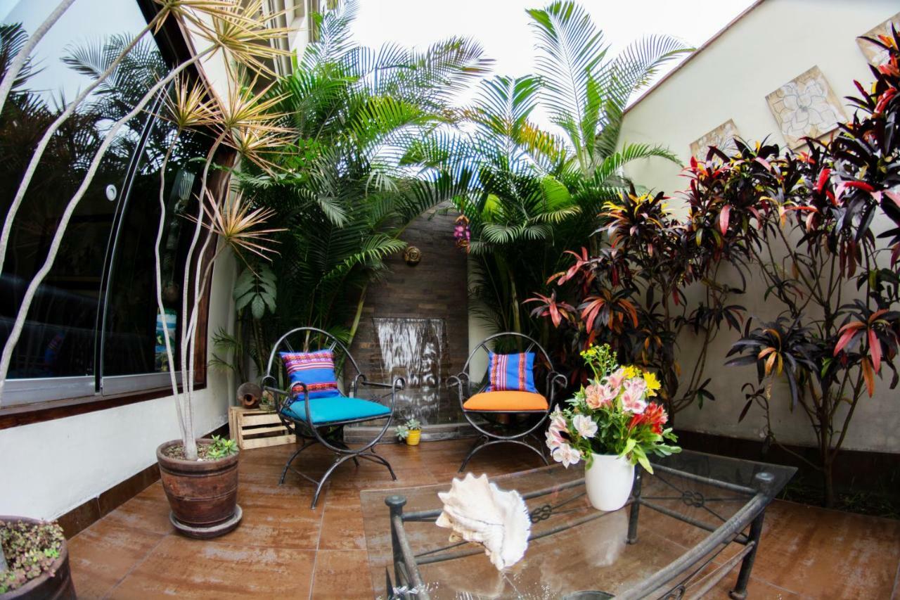 Bed & Breakfast - La Casa De Ceci Lima Exteriér fotografie