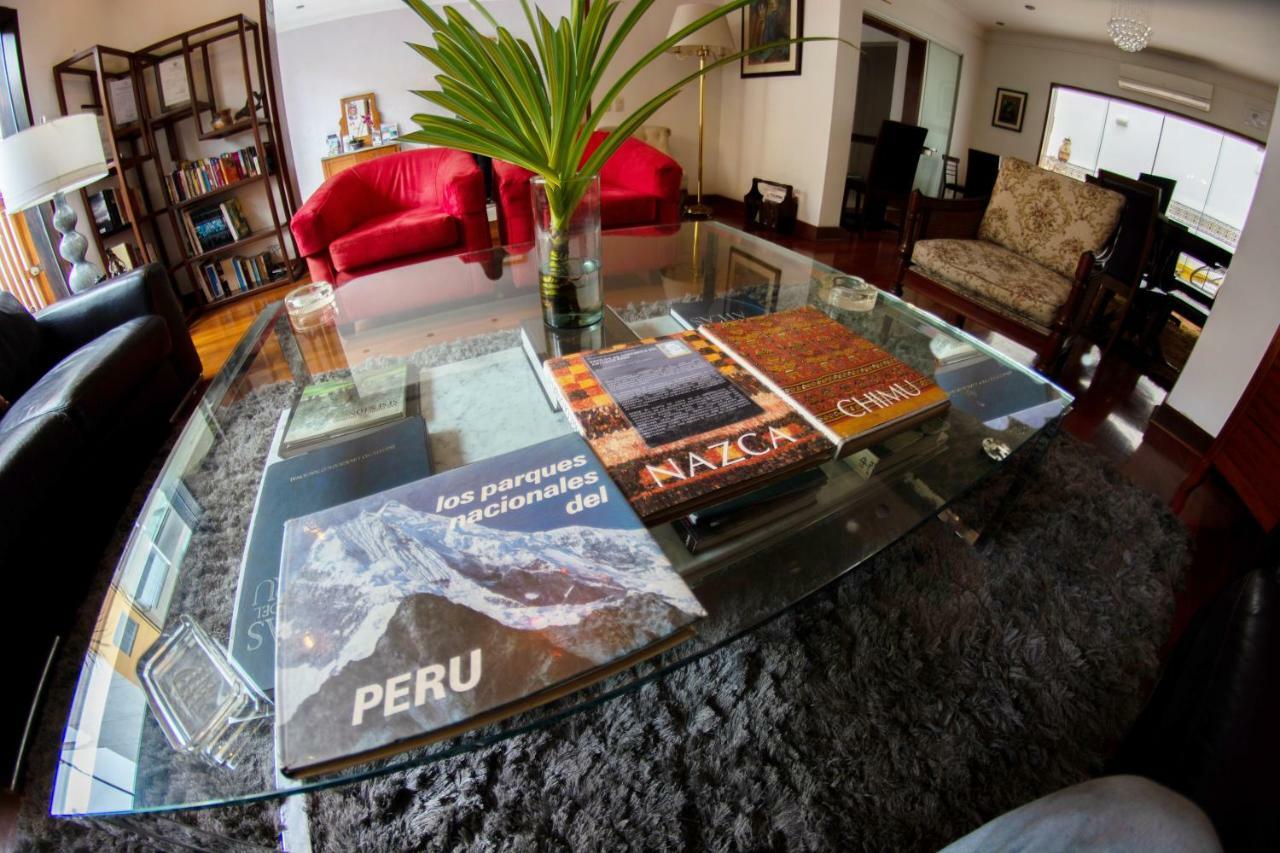 Bed & Breakfast - La Casa De Ceci Lima Exteriér fotografie
